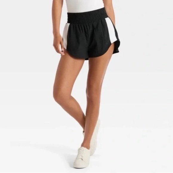 JoyLab Pants - Women’s Shorts with White Contrast Panels Built in Briefs Size XXL
